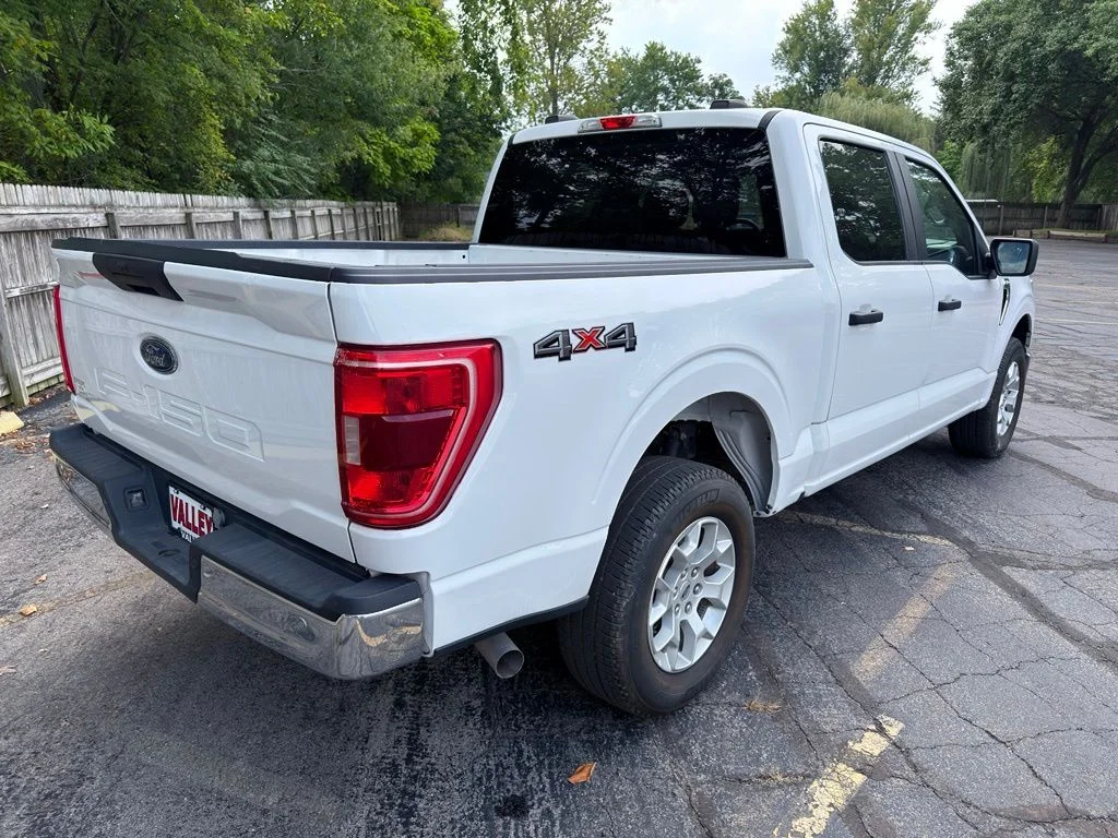 Used 2023 White Ford XLT image 7
