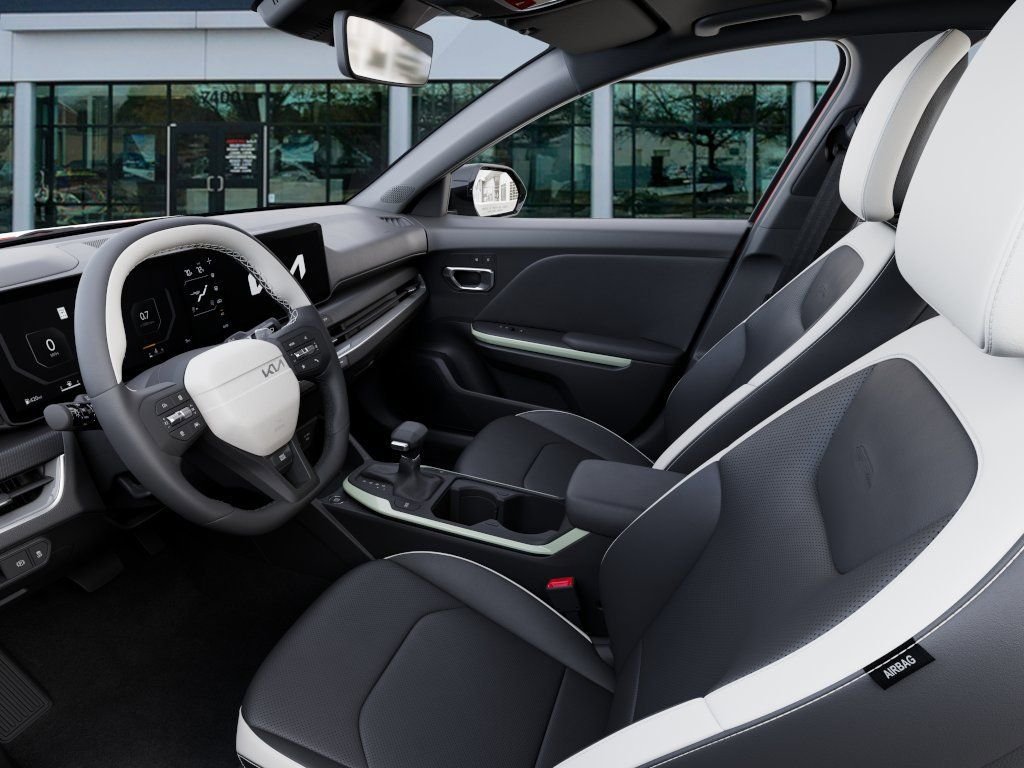 2026 Kia K4 GT-Line - Photo 17
