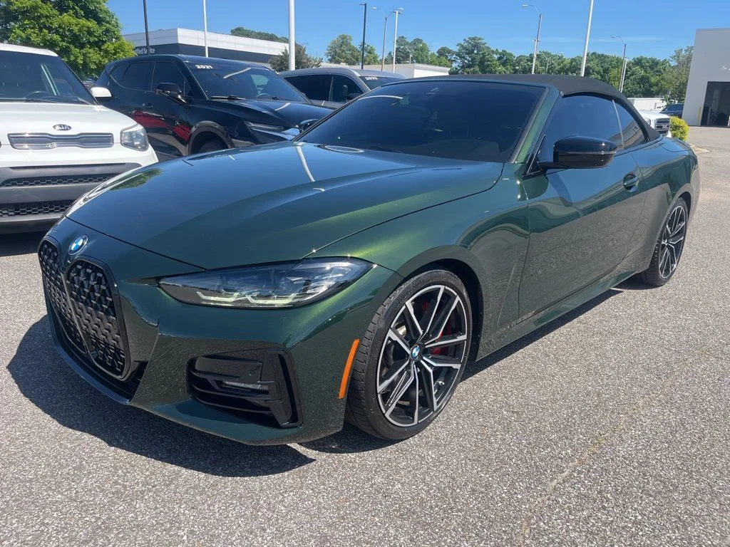 2023 BMW 4 Series 430i Convertible's photo