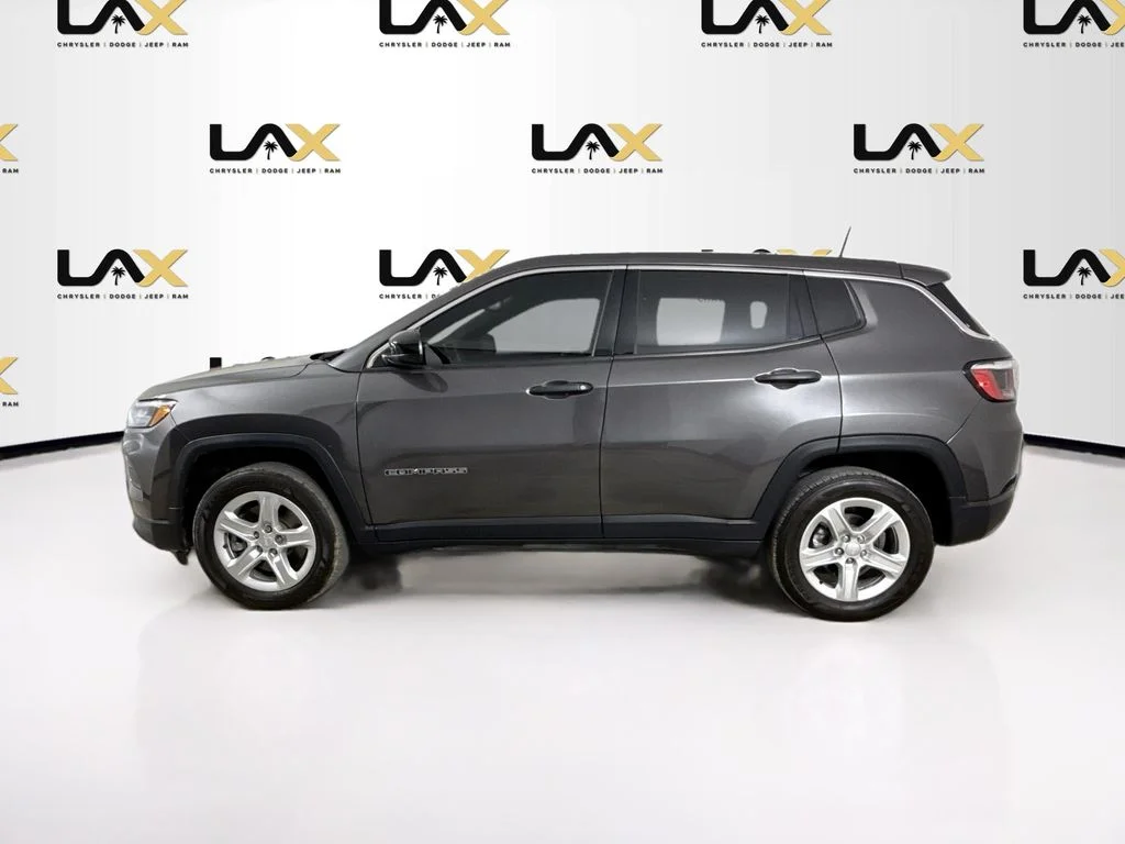 Used 2023 Gray Jeep Sport image 4