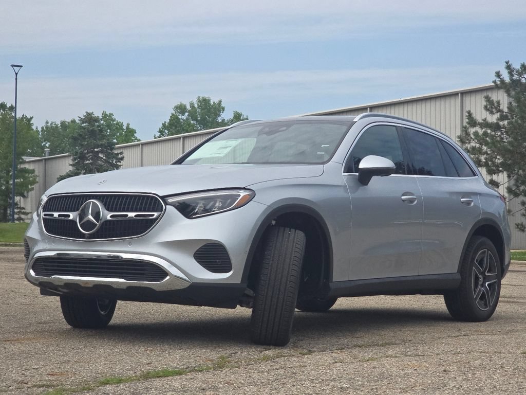 New 2026 Cirrus Silver Metallic Mercedes-Benz GLC 300 image 50