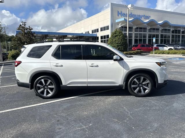 Used 2024 White Honda Touring image 3