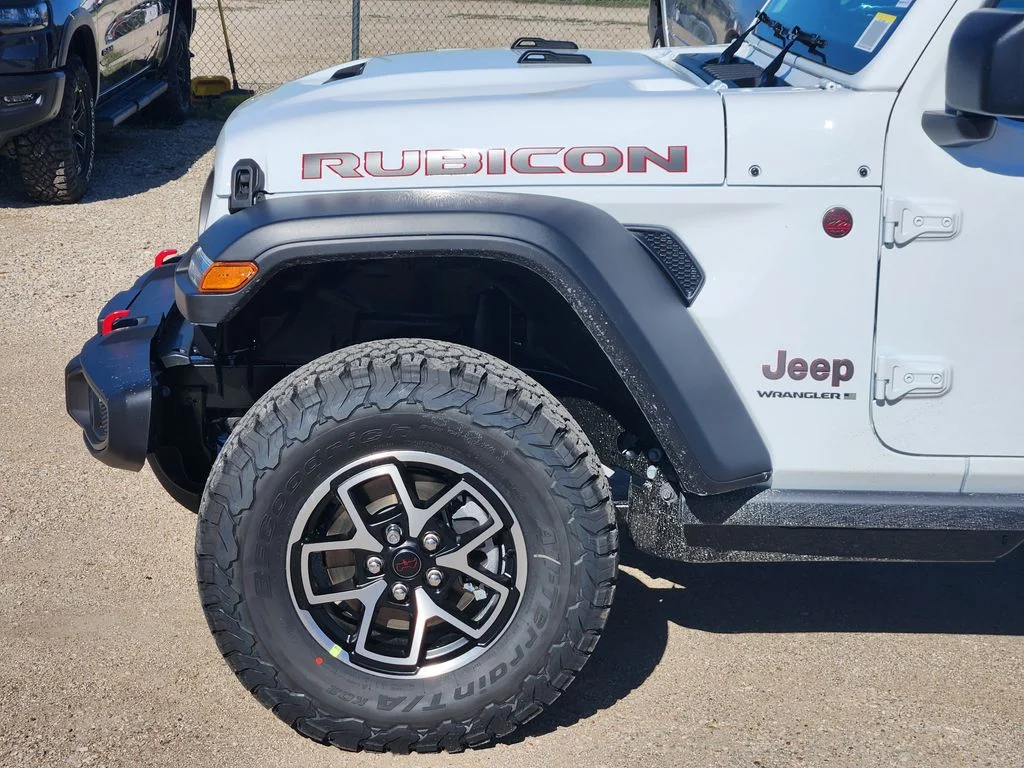 New 2026 Bright White Clearcoat Jeep Rubicon image 6