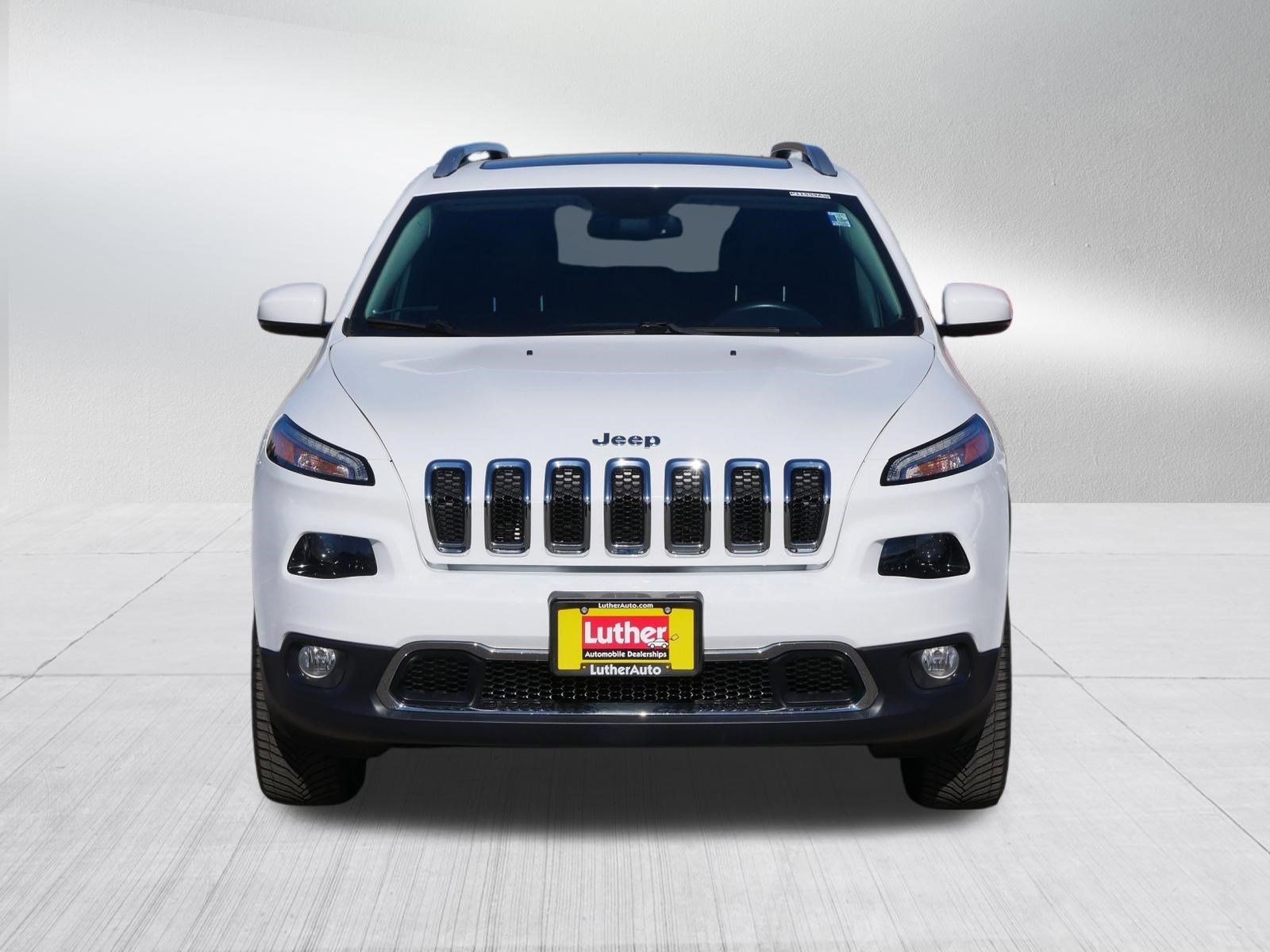 Used 2017 Jeep Cherokee Limited with VIN 1C4PJMDS9HW551034 for sale in Bloomington, Minnesota