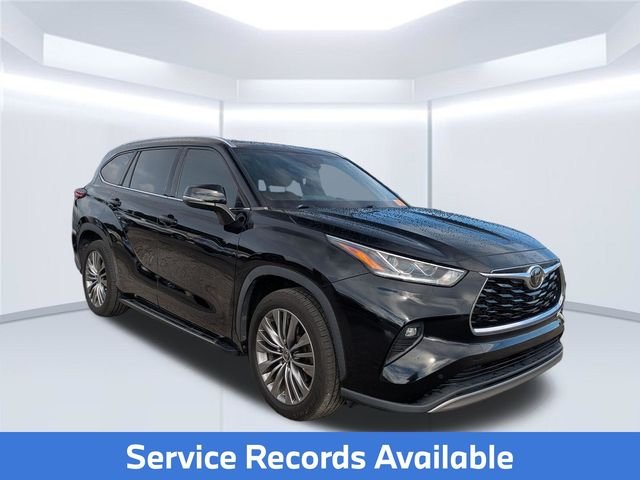 Used 2021 Black Toyota Platinum image 5