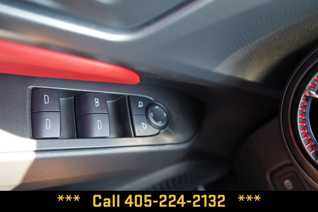 2025 Chevrolet Equinox EV RS - Photo 26