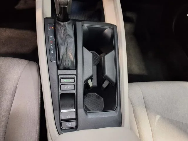 2025 Honda Accord LX - Photo 13