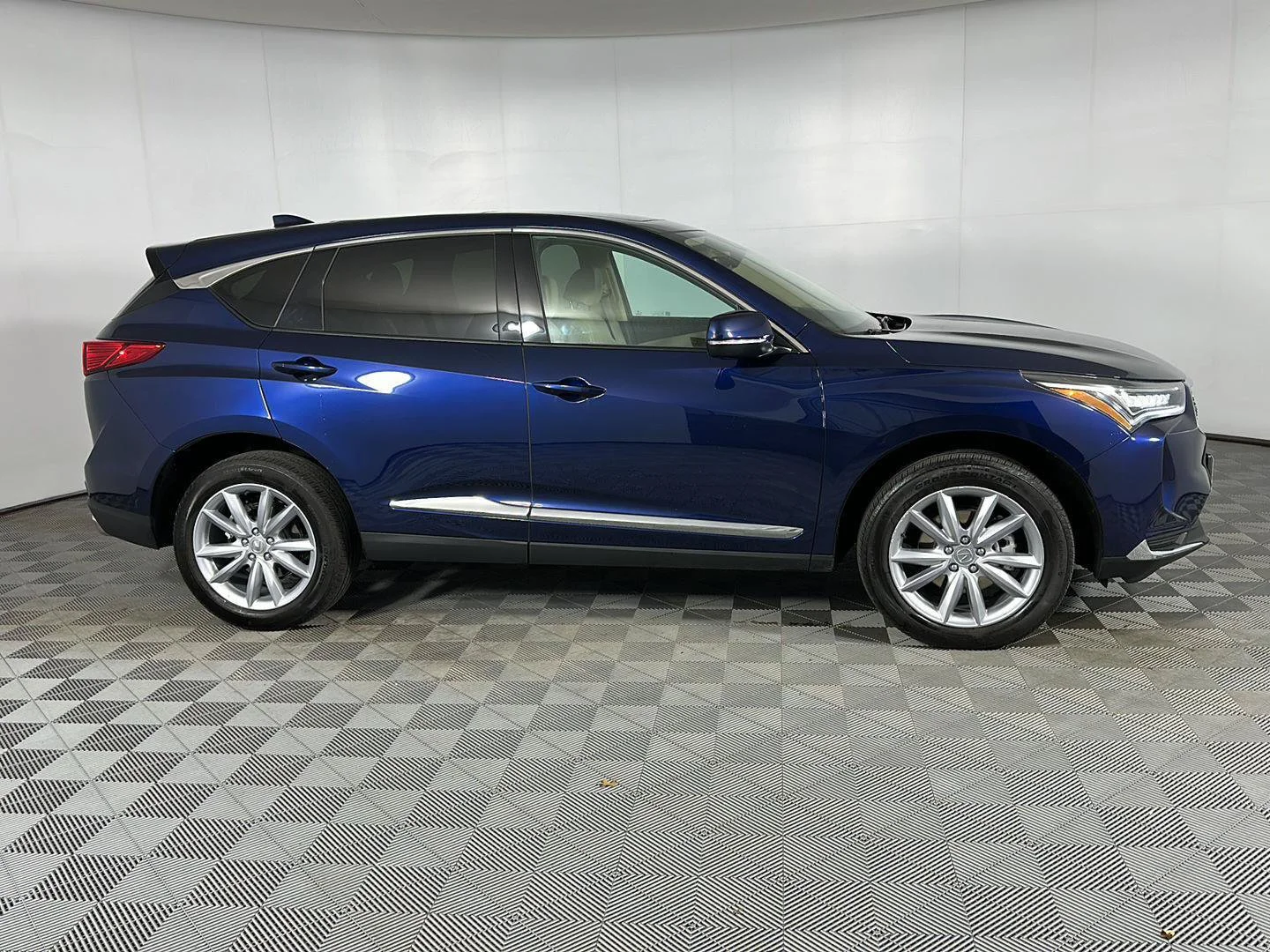 Used 2024 Fathom Blue Pearl Acura SH-AWD image 33