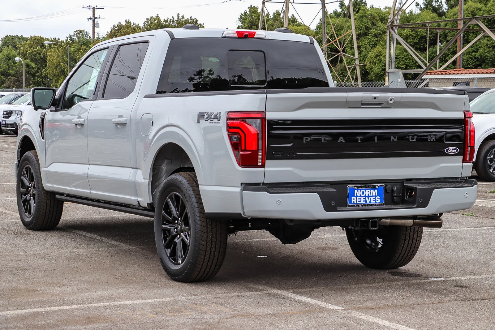 New 2026 Avalanche Ford Platinum® image 8