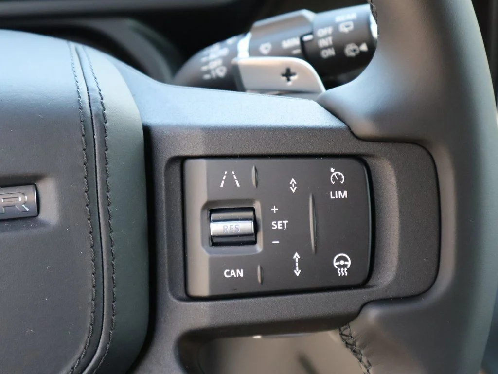 2025 Land Rover Defender V8 - Photo 31