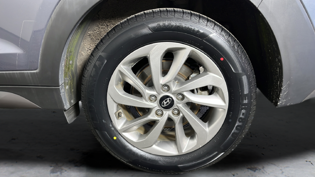 Used 2016 Grey Hyundai SE image 44