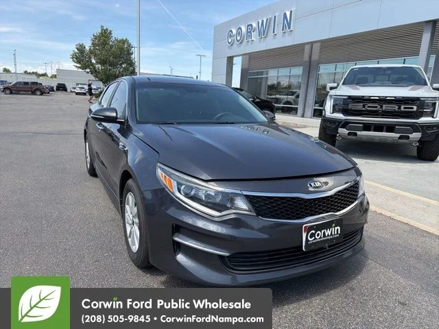 2017 Kia Optima LX AT's photo