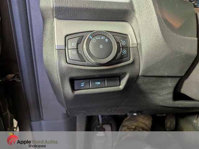 Used 2013 Gray Ford XLT image 30