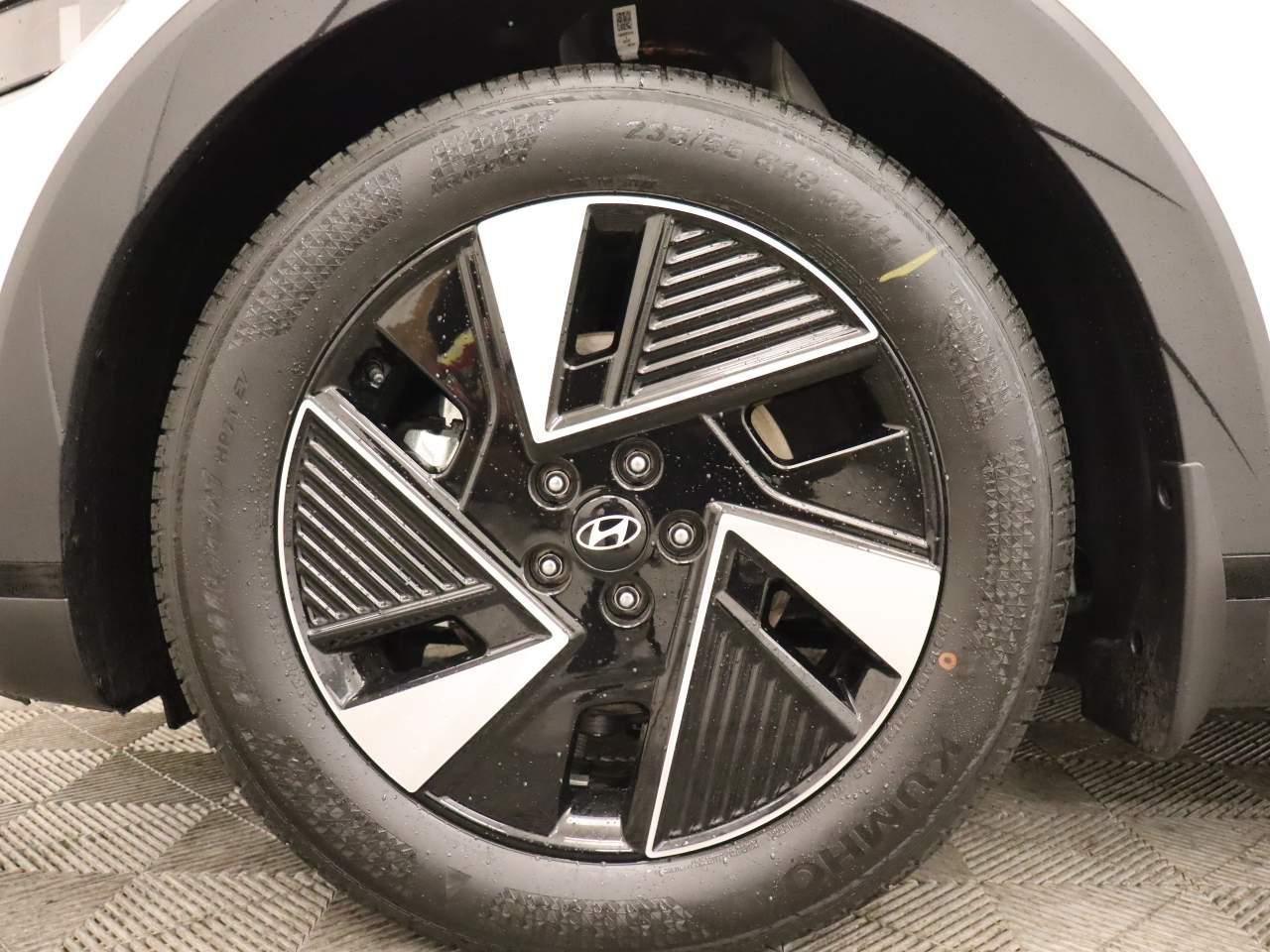 New 2026 Atlas White Hyundai SEL image 6
