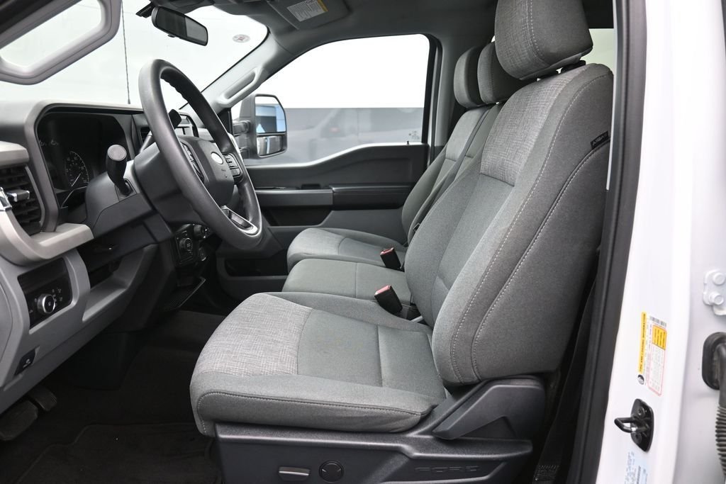 Used 2025 White Ford XLT image 20
