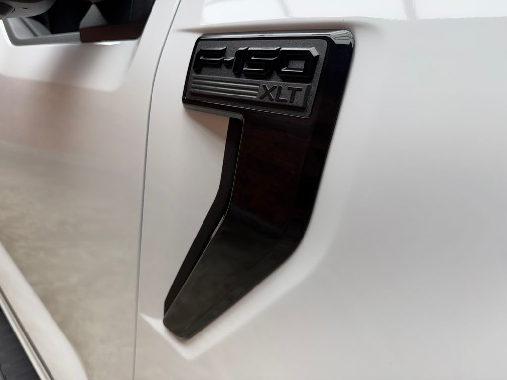 New 2026 White Ford XLT image 6