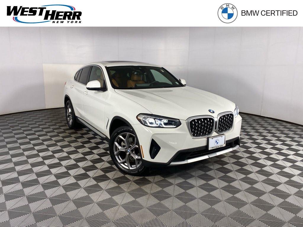 2023 BMW X4 xDrive30i's photo