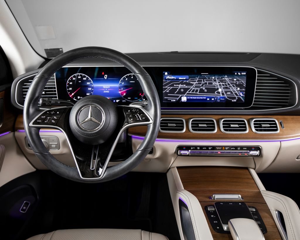 Certified Used 2024 Black Mercedes-Benz GLE 350 image 8