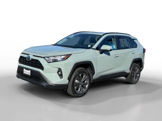 2022 Toyota RAV4 Hybrid XLE Premium