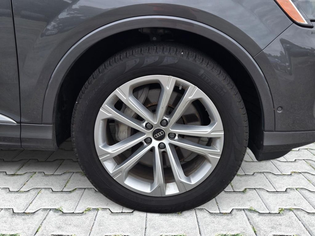 Used 2025 Gray Audi Premium Plus image 2