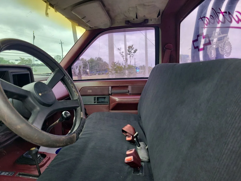 Used 1988 Silver Chevrolet  image 13