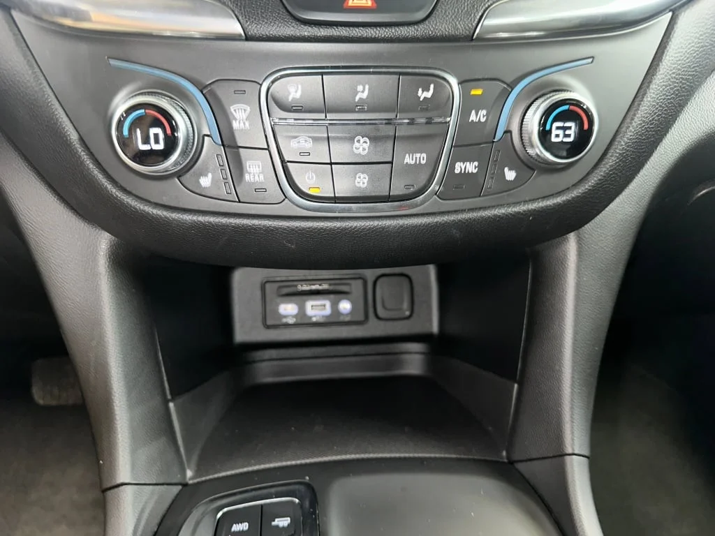 Certified Used 2020 Mosaic Black Metallic Chevrolet LT image 17