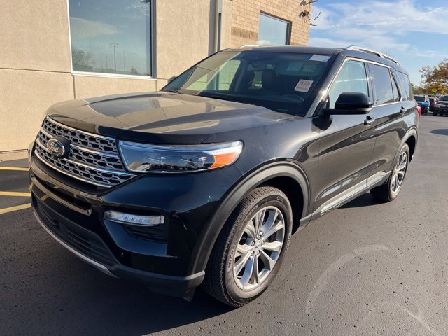 Used 2024 Black Ford Limited image 4