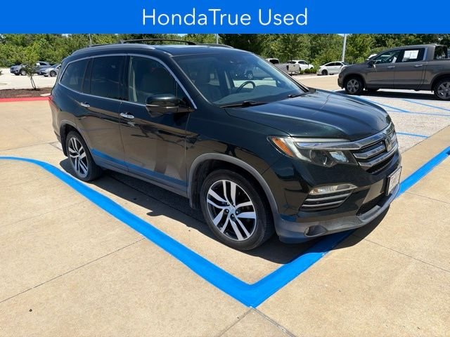 Used 2016  Honda Touring image 3