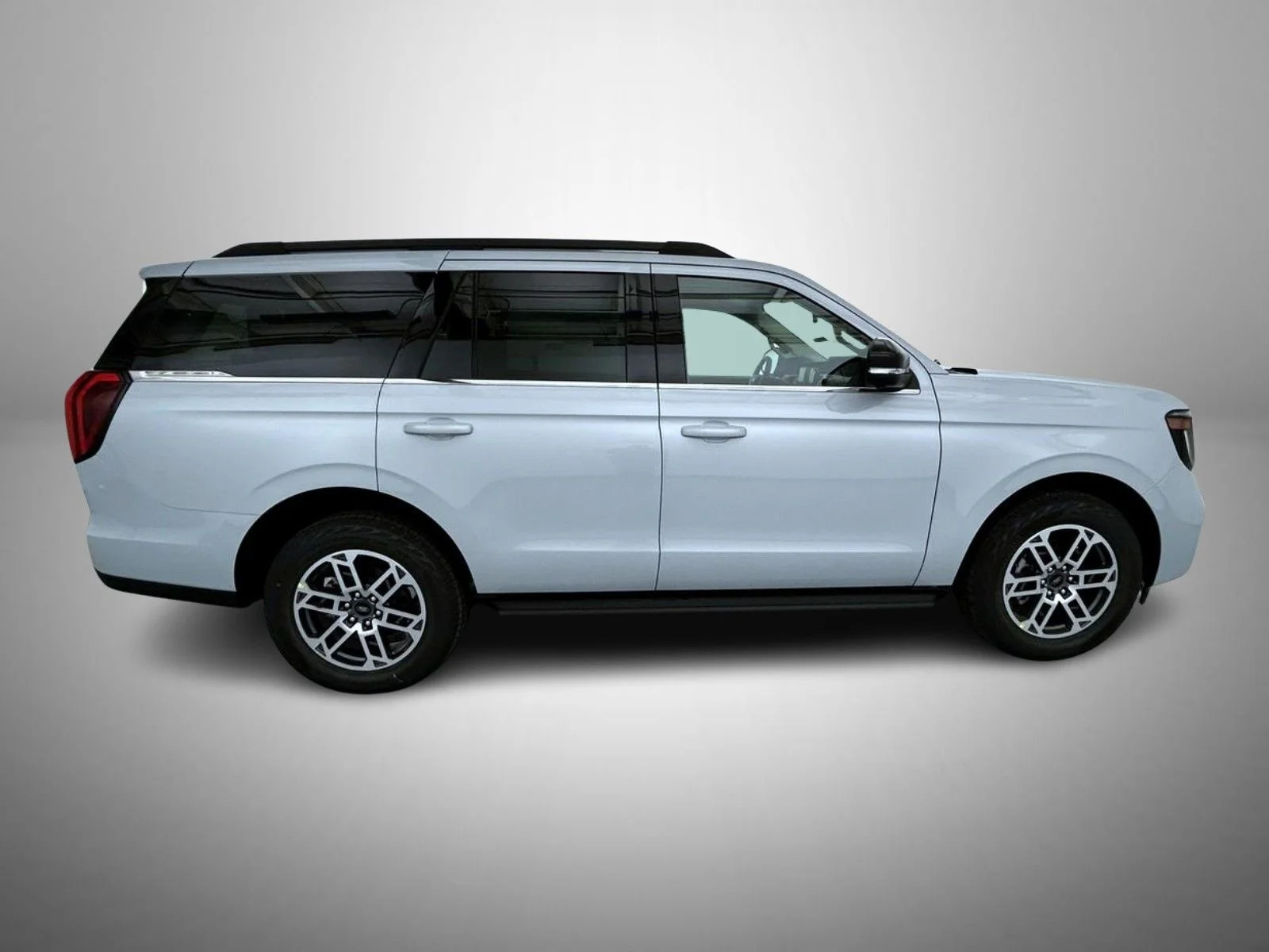 New 2026 Silver Ford Active image 4
