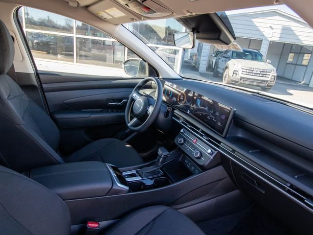 Certified Used 2026 White Hyundai SE image 19