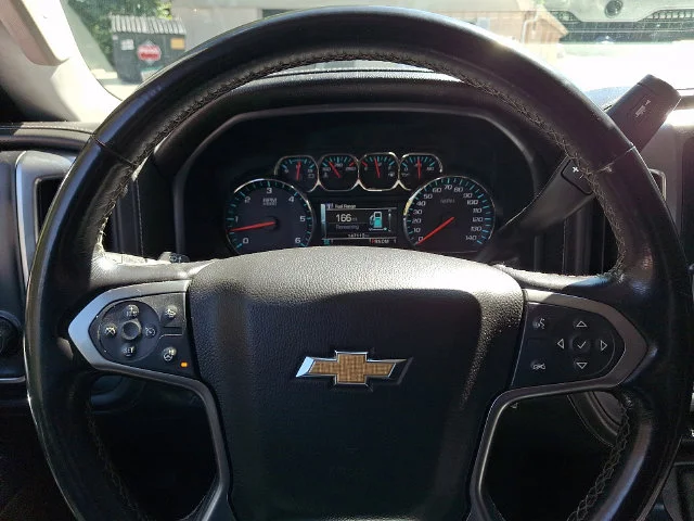 Used 2016 White Chevrolet LTZ image 20