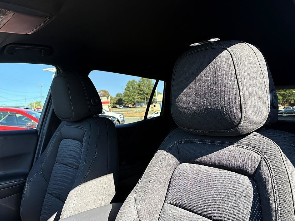 Used 2026 Sterling Gray Metallic Chevrolet FWD LT image 18