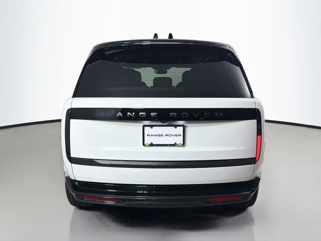 New 2026 Fuji White Land Rover SE PHEV image 6