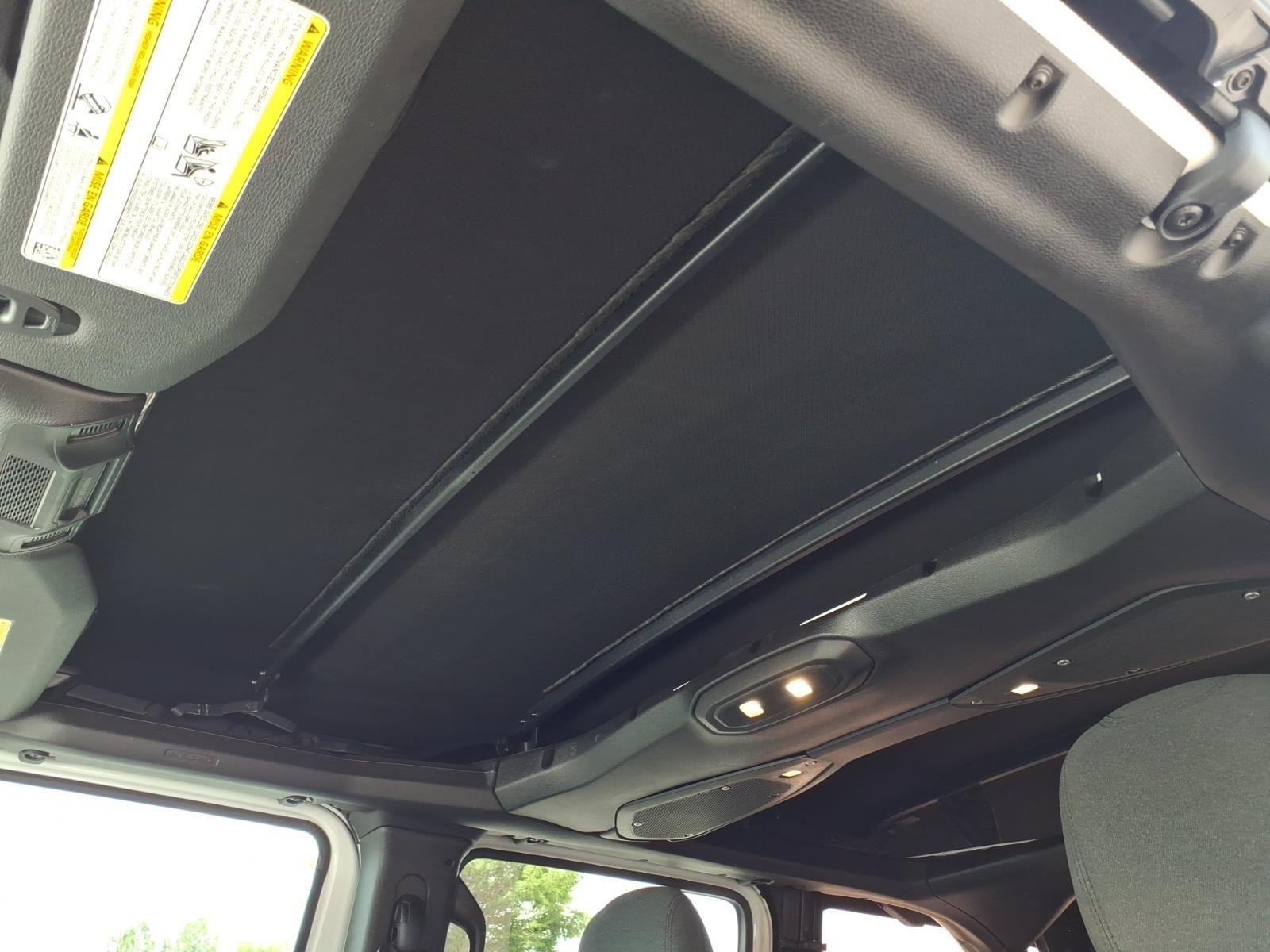 Used 2025 Bright White Clearcoat Jeep Sport image 9