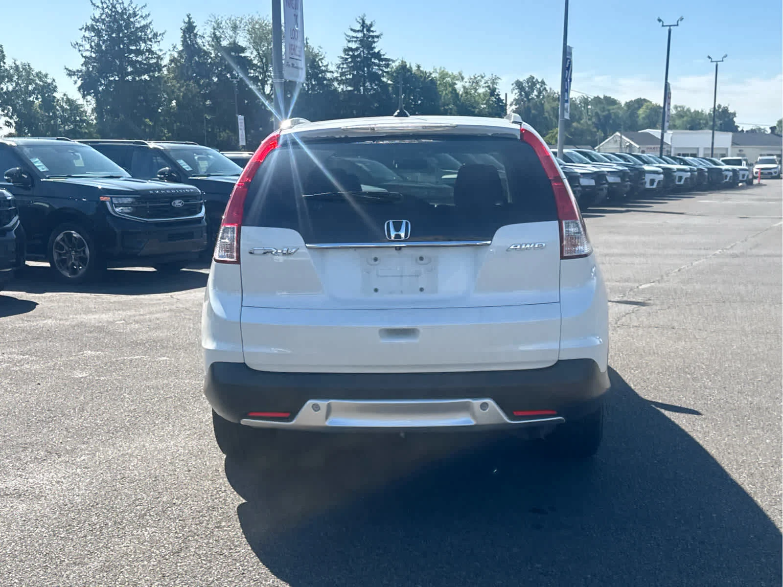 Used 2014 White Diamond Pearl Honda EX-L image 4