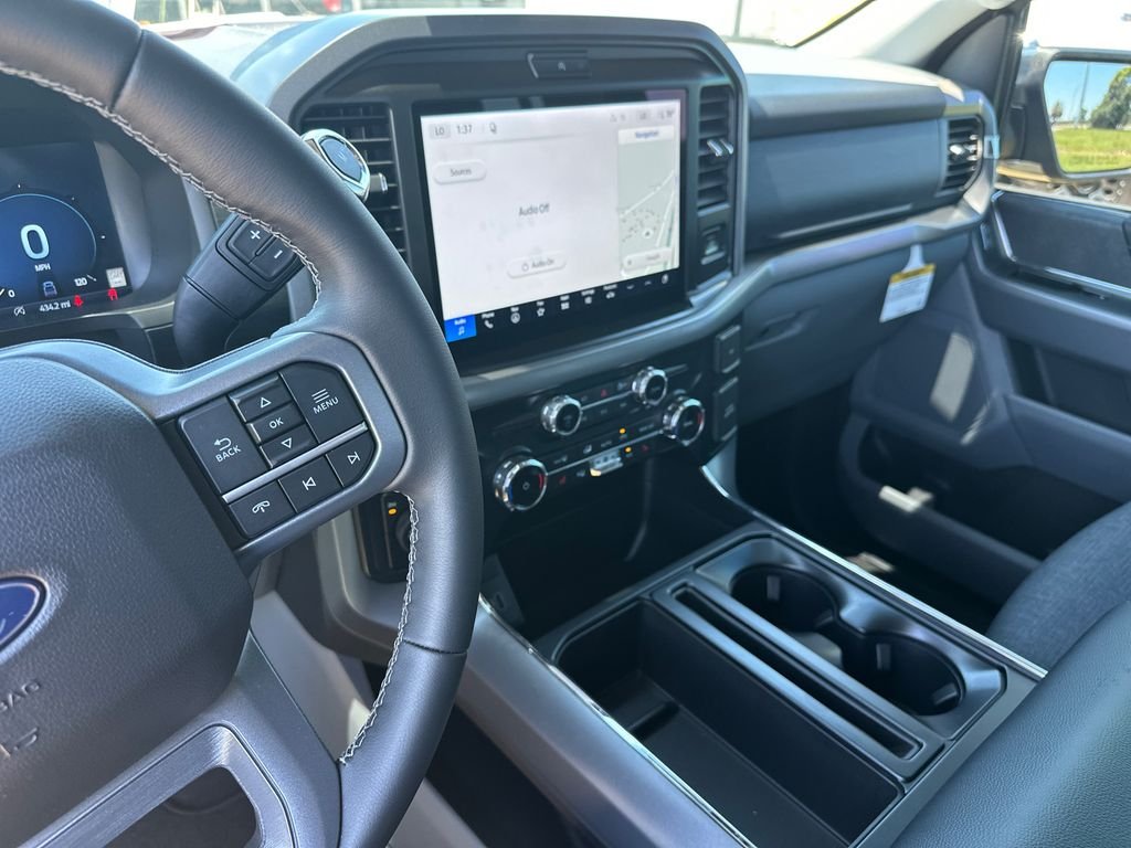 New 2026 Marsh Gray Ford XLT image 32