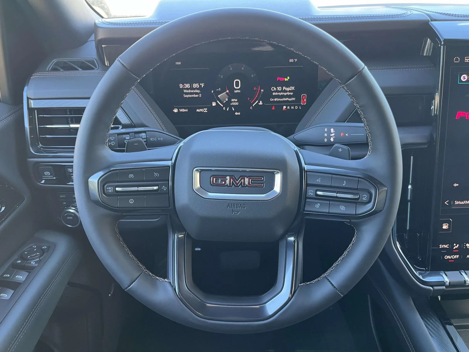 2026 GMC Yukon AT4 - Photo 19