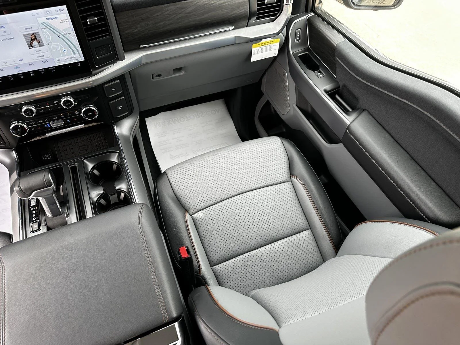 2025 Ford F-150 Lariat - Photo 16