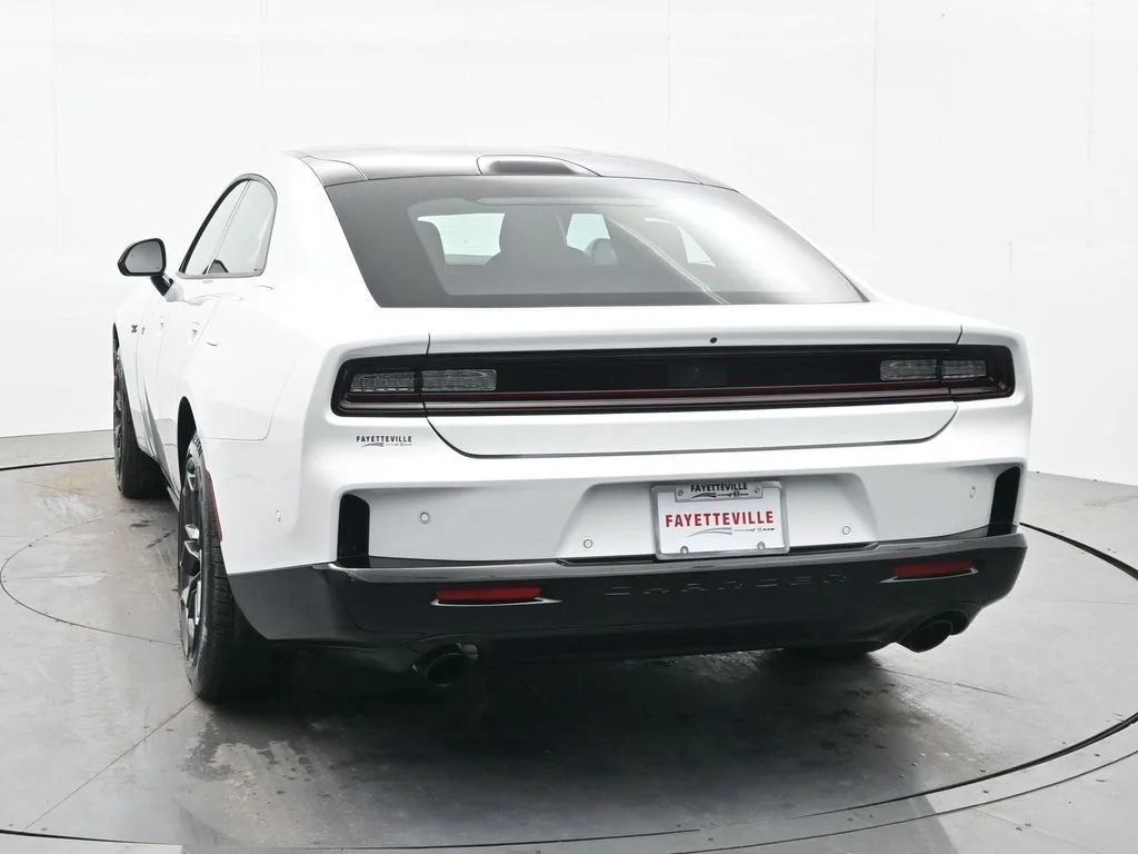 New 2026 White Knuckle Exterior Paint Dodge R/T image 9