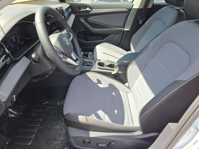 New 2026 Gray Volkswagen 1.5T SE image 6