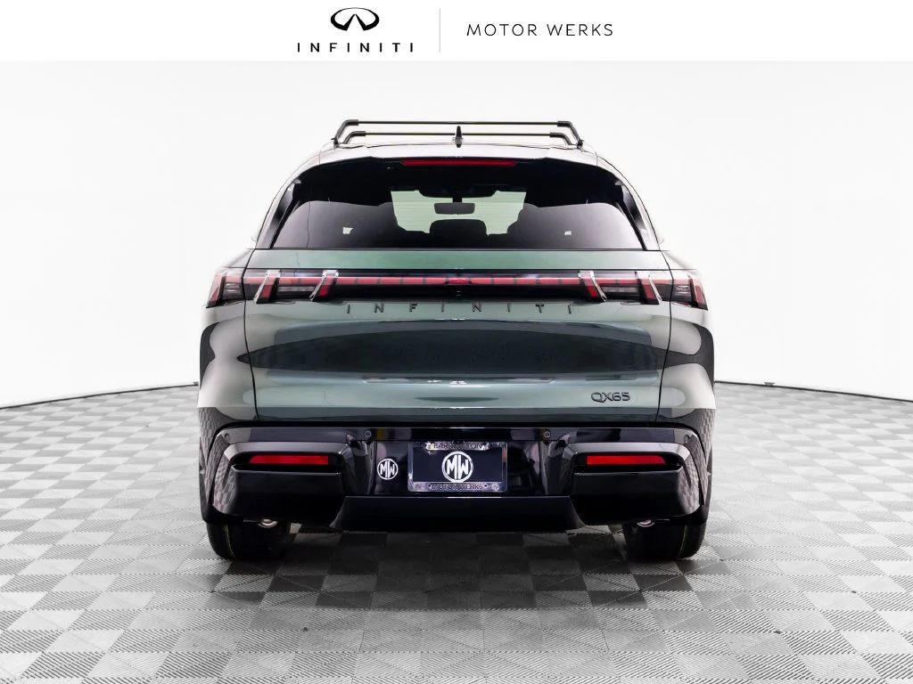 New 2027 Green INFINITI AUTOGRAPH image 4