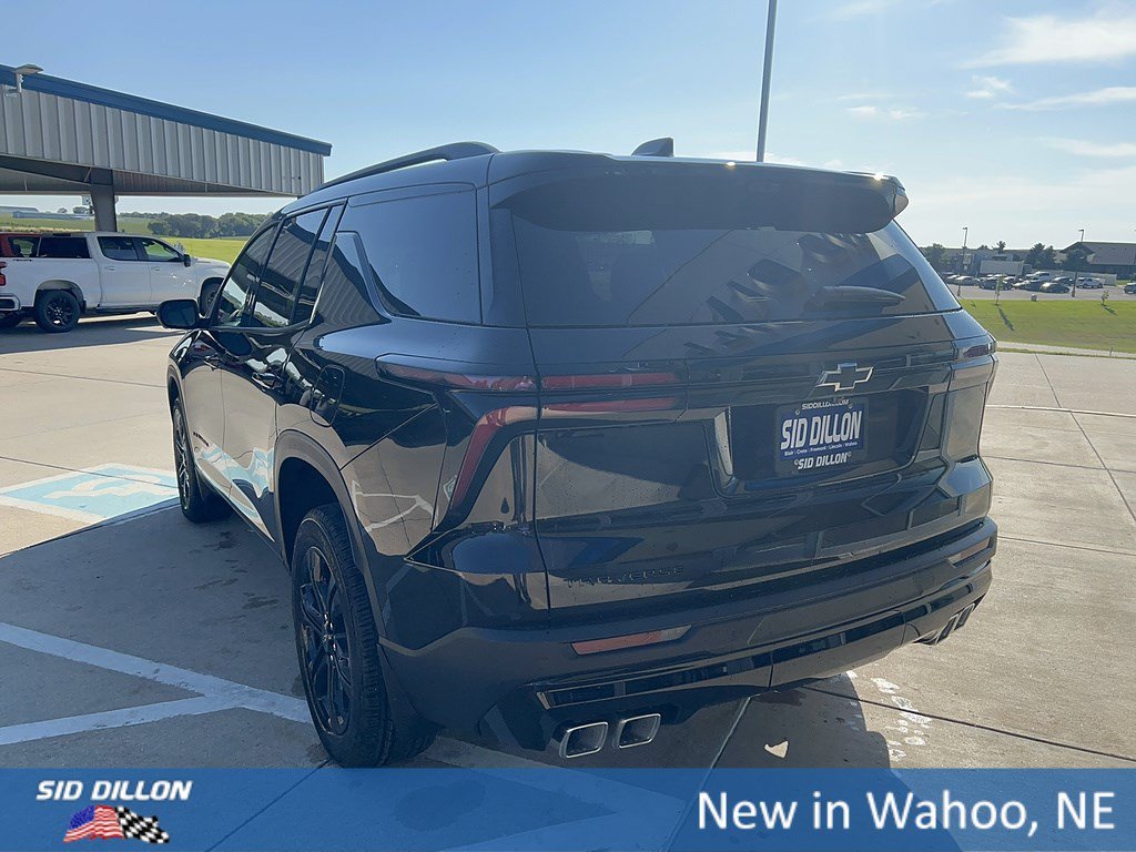 New 2027 Mosaic Black Metallic Chevrolet LT image 3