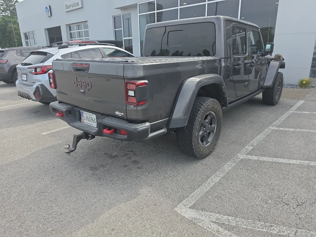 Used 2023 Granite Crystal Metallic Clearcoat Jeep Rubicon image 6