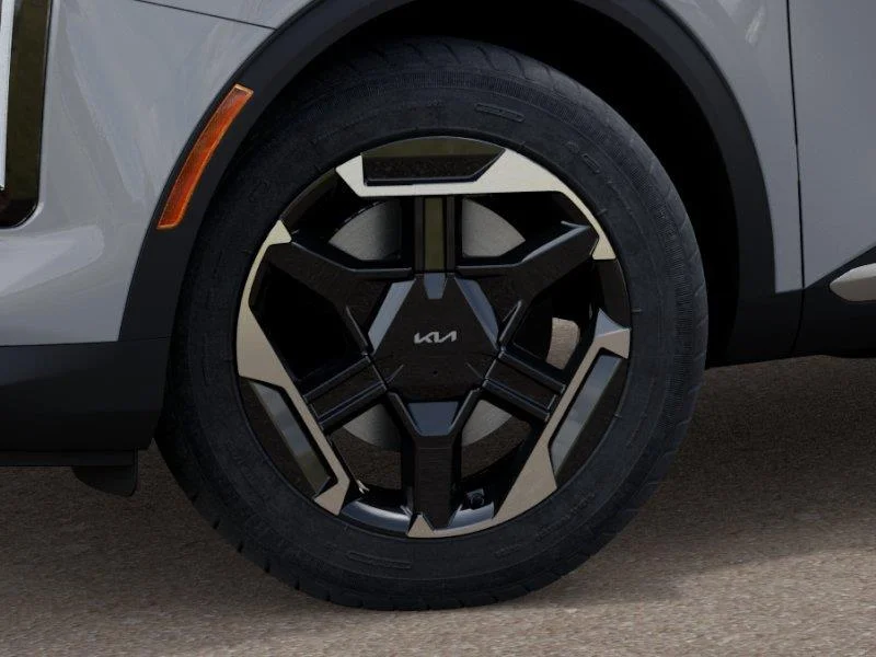 New 2027 Wolf Gray Kia S image 9