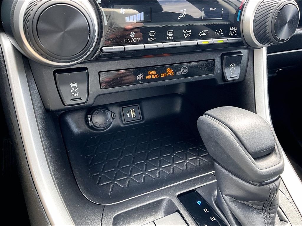 Used 2023 Gray Toyota LE image 27