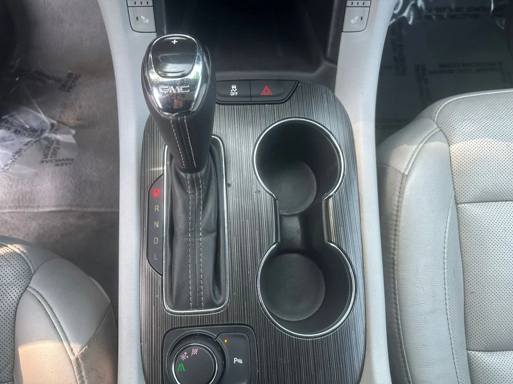 Used 2018 White GMC SLT-1 image 11