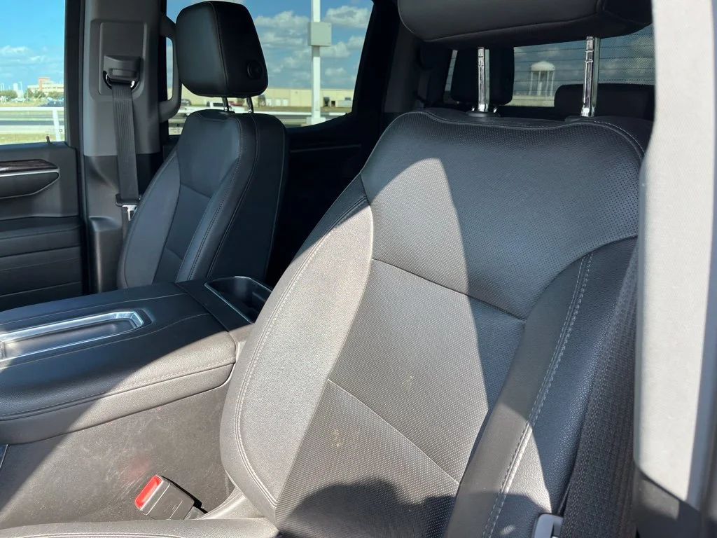 Used 2022 BLACK Chevrolet LTZ image 11