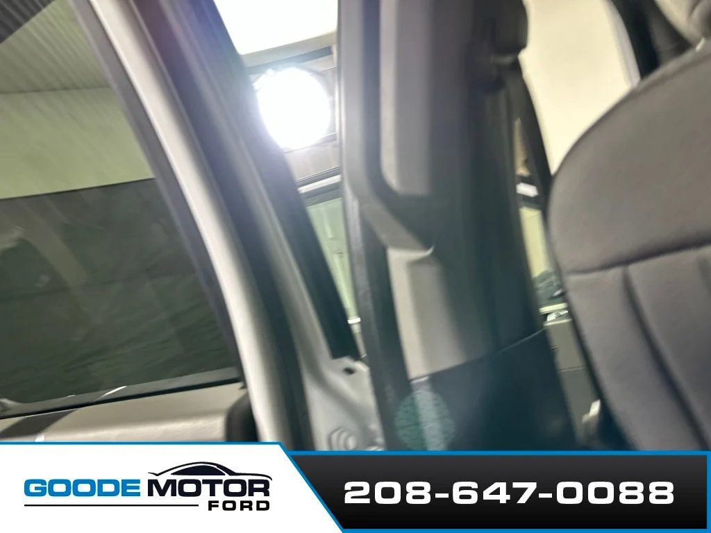 Used 2018 Oxford White Ford XLT image 21