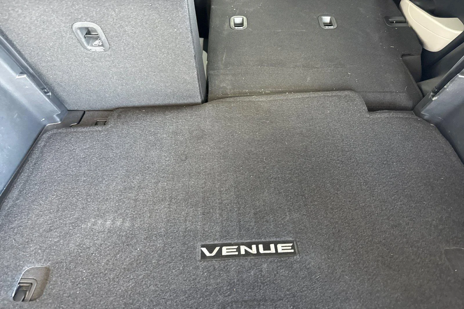 Used 2025 Ecotronic Gray Hyundai SEL image 14