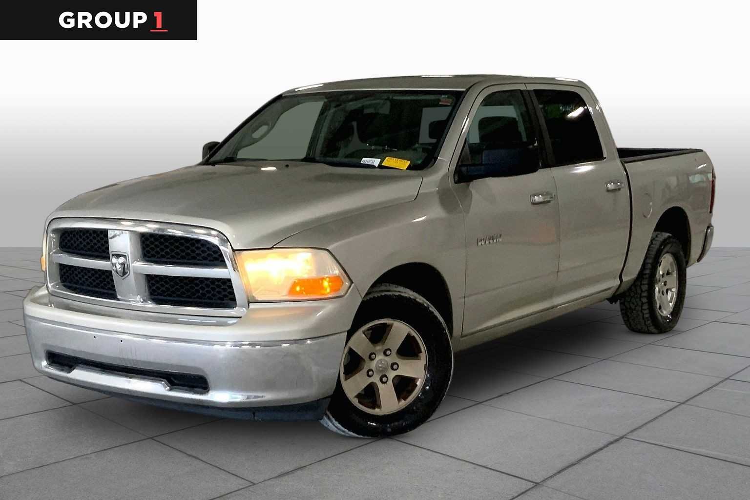 2010 RAM 1500 SLT Crew Cab's photo